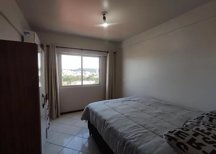 Apartamento Com Mobilia Nova 302