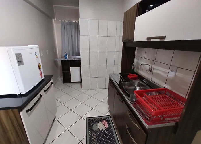 Apartamento Com Mobilia Nova 302